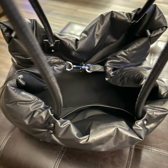 Kate Spade Sam Icon Label Large Black Tote Bag - Picture 4 of 6